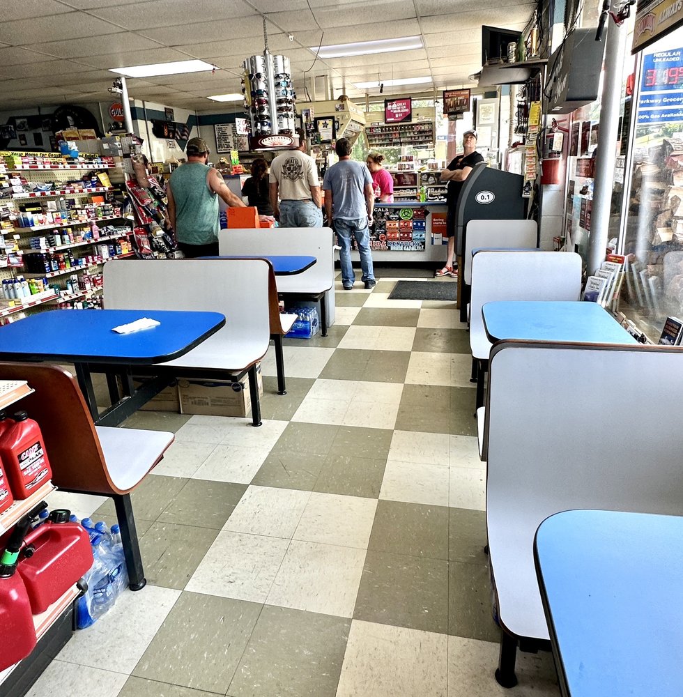 Guest seating inside Parkway Grocery in Townsend